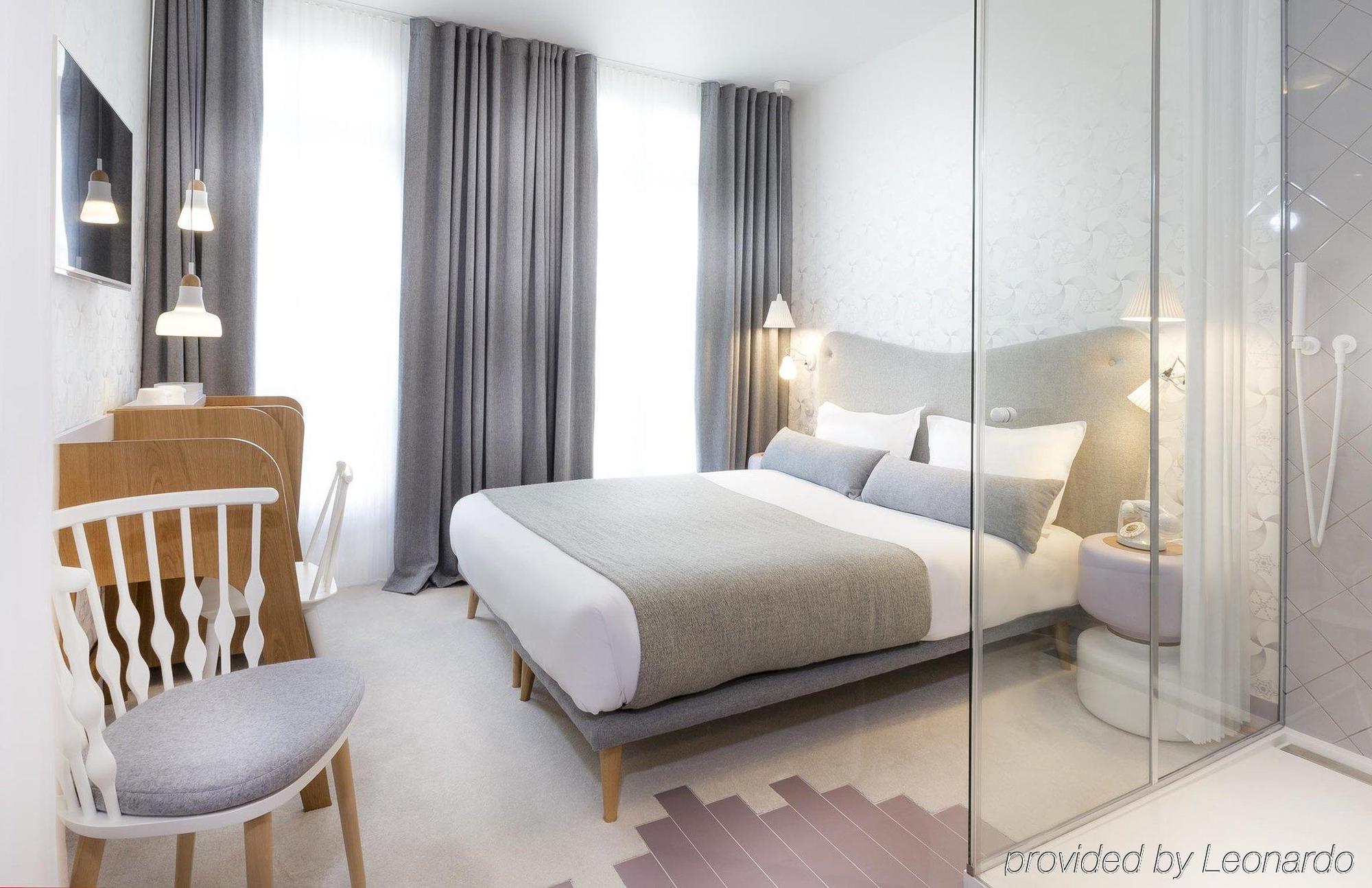 Hotel Le Lapin Blanc Париж Экстерьер фото