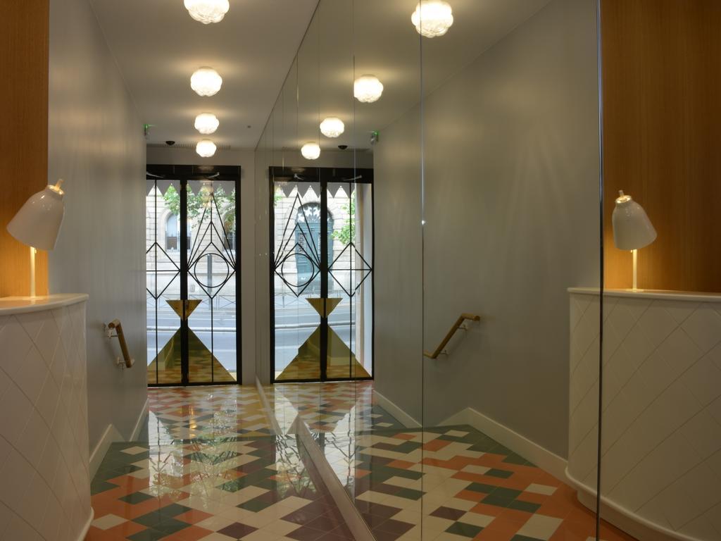Hotel Le Lapin Blanc Париж Экстерьер фото
