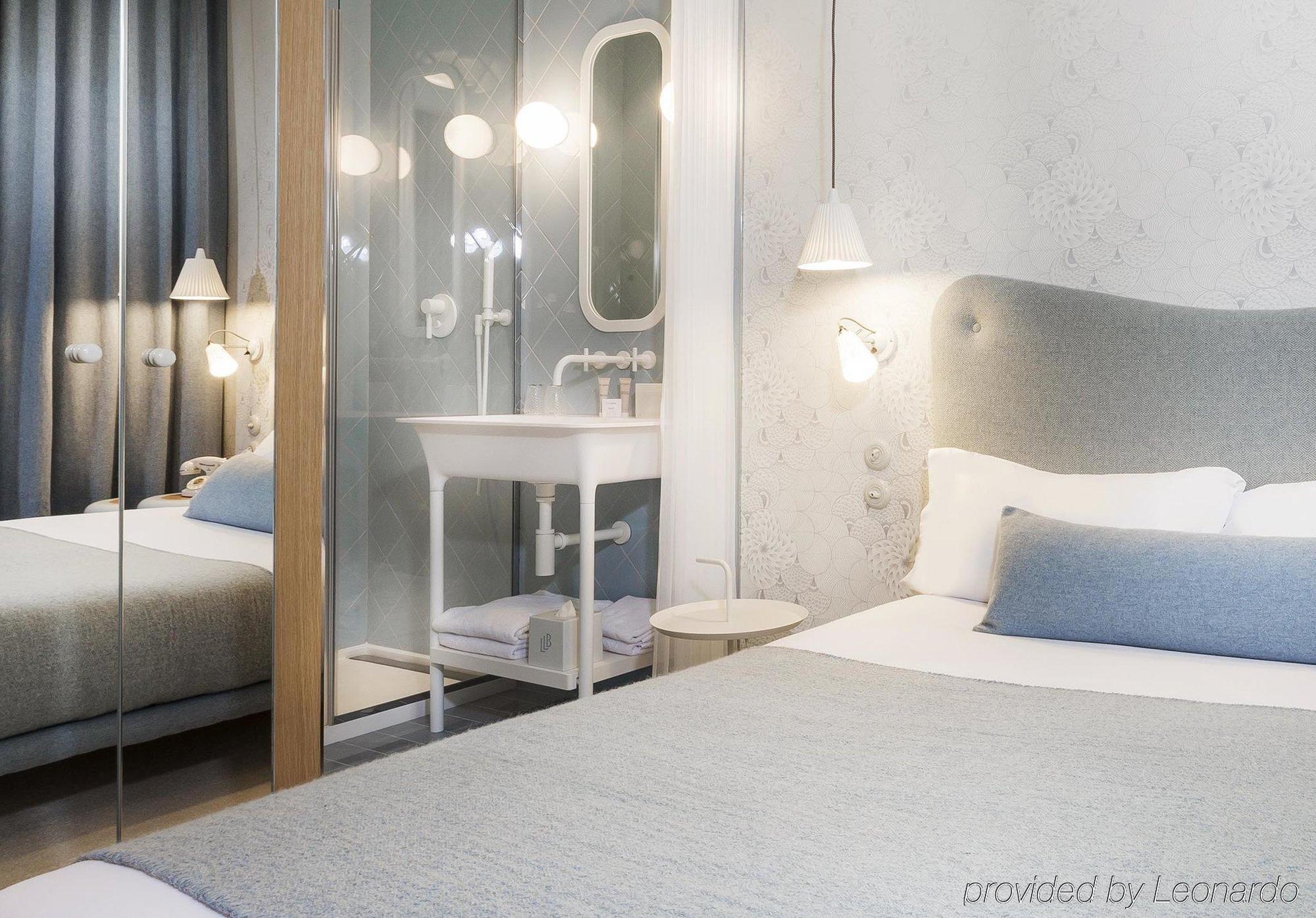Hotel Le Lapin Blanc Париж Экстерьер фото