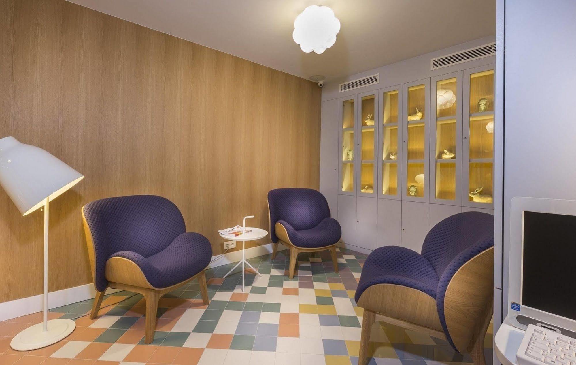 Hotel Le Lapin Blanc Париж Экстерьер фото